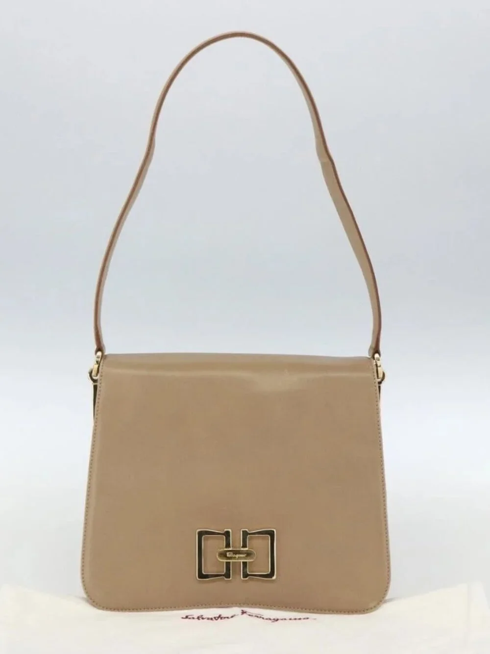 Salvatore Ferragamo Shoulder Bag Leather Beige Gold Auth 157525V